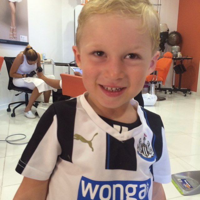 DKiernanSTA's profile picture. Director of SotoTennis Academy http://t.co/aDqhysyCTP Big Newcastle United Fan. Father of 3. Used to pick the odd first volley up.