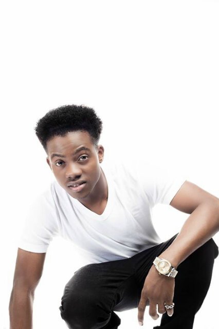 I love korede bello ♥! #bellolover! I'm a #MEGA big fan! Keep winking cuz u drive me crazy♥!