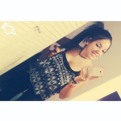 todo lo que quiero y todo lo que pido es risa, de esa que haga ir sin prisa y ponga el mundo mes pausa!!!