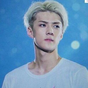 Oh Sehun. tante cabay♥