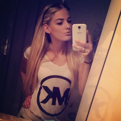 instagram ; kuskusashley