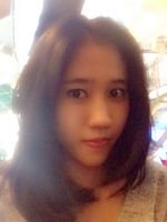 Masih menjadi mahasiswi di Universitas Pembangunan Nasional Veteran Jakarta ||fak.fisip komunikasi jurusan Public Relations 2011