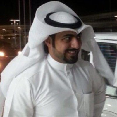 معلم ! شااعر ! مغترب ! احلم بالنقل الى دياااري دعواتكم لي بظهر الغيب