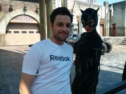 irondaniel86's profile picture. Aquí puedo ejercer un deporte nacional de forma profesional: quejarme como si no hubiera un mañana