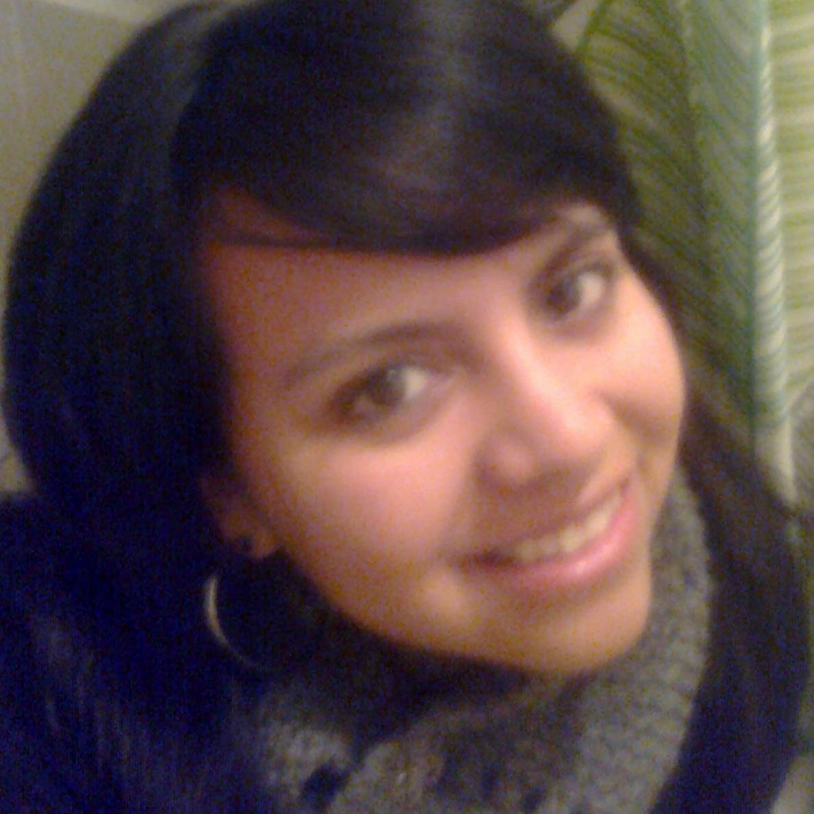 Me encanta servir a Dios, viajar y socializar!!  La musica me apasiona, mi carrera profesional @uditoria :) es genial..