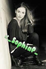 Im Sophia peletier,im just a fuck up  I am Safe with @RpCarlGrimes_ He is mine he is everything i love him