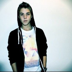 Matthew Espinosa is the reason I laugh and cry at night.✌️