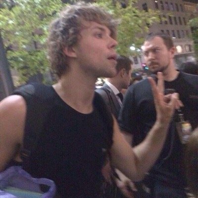 follow @nightdriveirwin