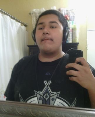 Im 18 years old, Im From Longbeach I am very funny and nice and Most girls tell me i have a very very Nice voice lol So yeah follow me and i will follow back :D