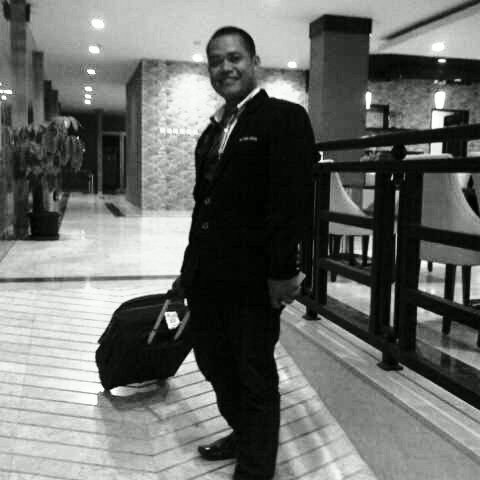 Travel umroh/haji,segera wujudkn niat anda ke tanah suci,CP:  081324100706 BB:2BAB9385 MARTABAKDENIS WA:081394609099