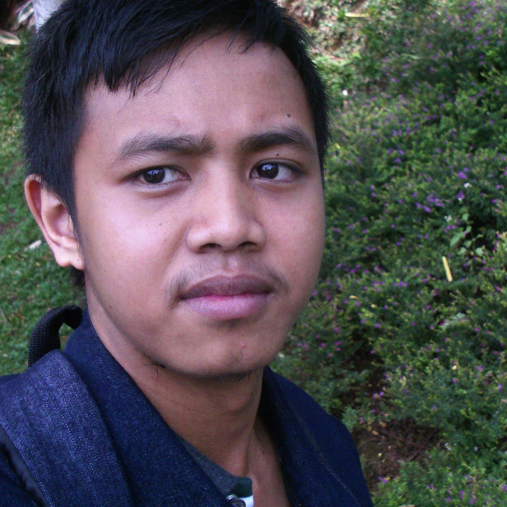 seorang Gamer, blogger 

http://t.co/olNnFFdvqj