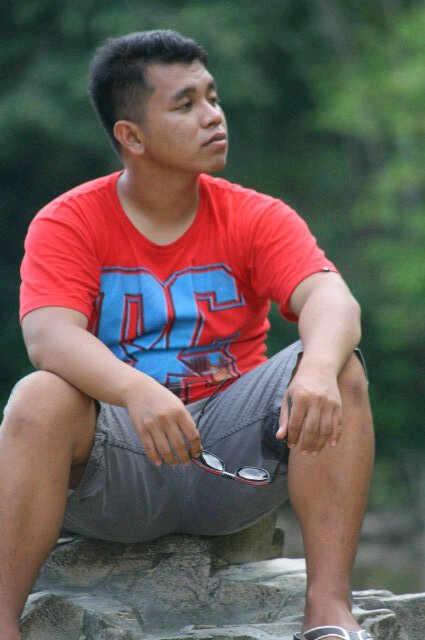 Gak Jelas