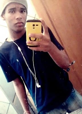 Apenas diferente, nada mais..
