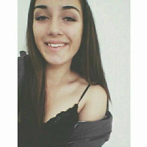 Follow me on Instagram :* x