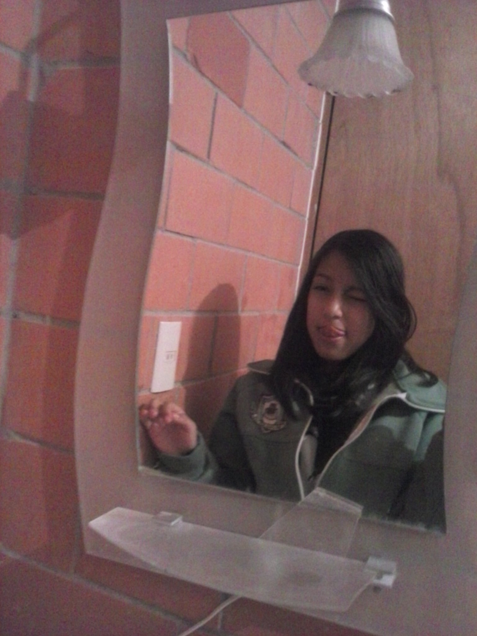 britanyrodrig10's profile picture. 