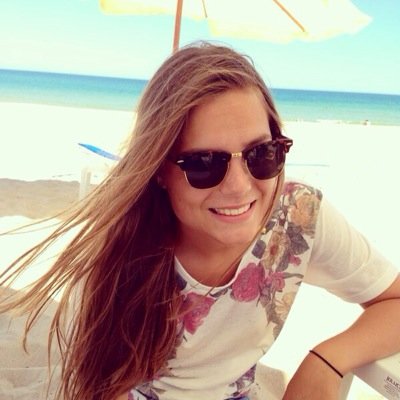 Annemarijn_Berg's profile picture. I whip my hair back and forth