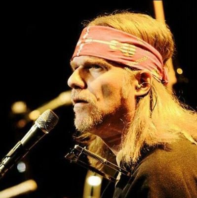Frases impactantes e reflexivas do cantor e compositor gaúcho Humberto Gessinger.