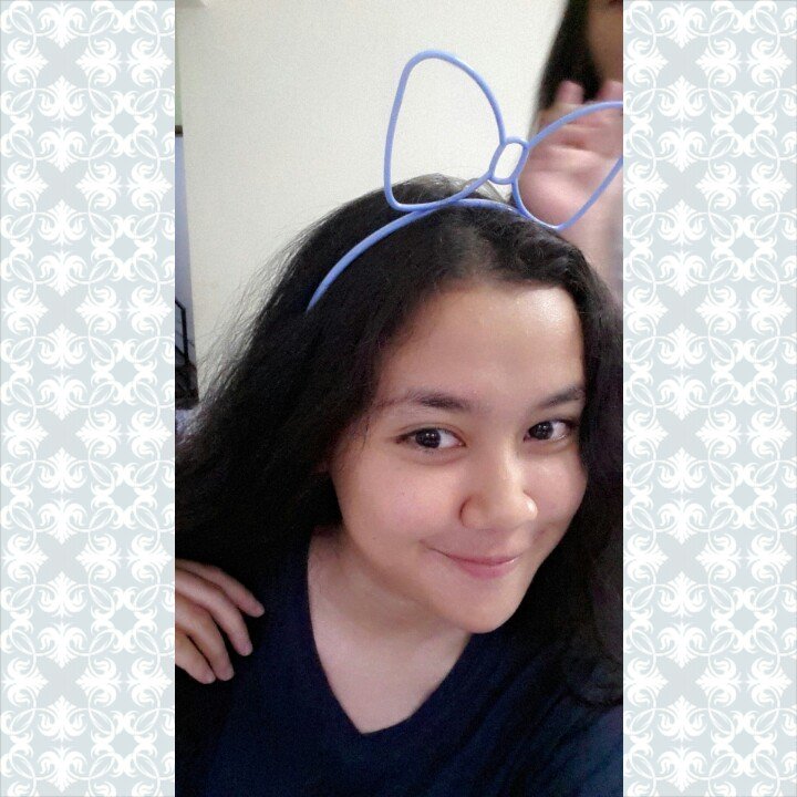 Asll☂ ask.fm: adindarr ig:Adindarizkyr #capricorngirl. pigpiggy