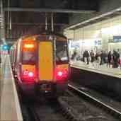 ThamesStink_'s profile picture. We stink because we're shit