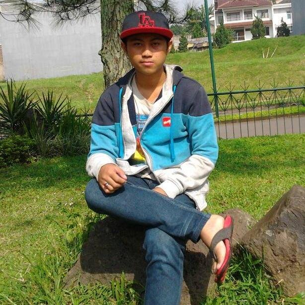 Tarung Derajat Adalah Suatu Ilmu Bela Diri Yang Berasal Dari Indonesia Dan Aku Bangga Bisa Menjadi Anggota Tarung Derajat AA Boxer