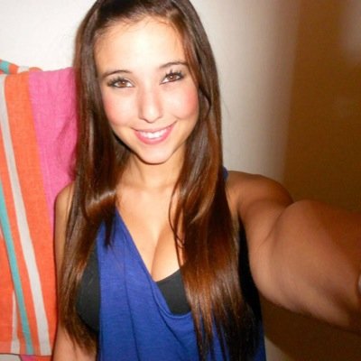 hey wanna chat well i do 23/bisexual im a girl