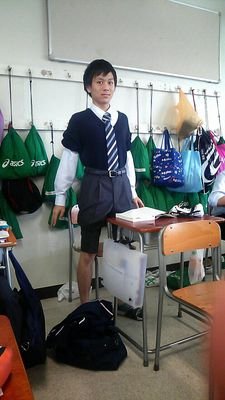 やめたからfollow外してね。