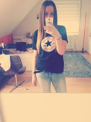 FB: Samira Knoch
Snapchat: smr-kn
ASK: Sammotherfucker
Instagram: Samiraknr