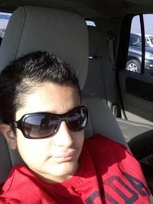 ‏‏بني ادم اسمي احمد العب سوني 4 الايدي:Kii_TiNE   اي شي تبغاه فيفا كلمني وما ببخل عليك ابيع كوينز حسب الطلب اعرف ربي ^_^   whats app 0569752830