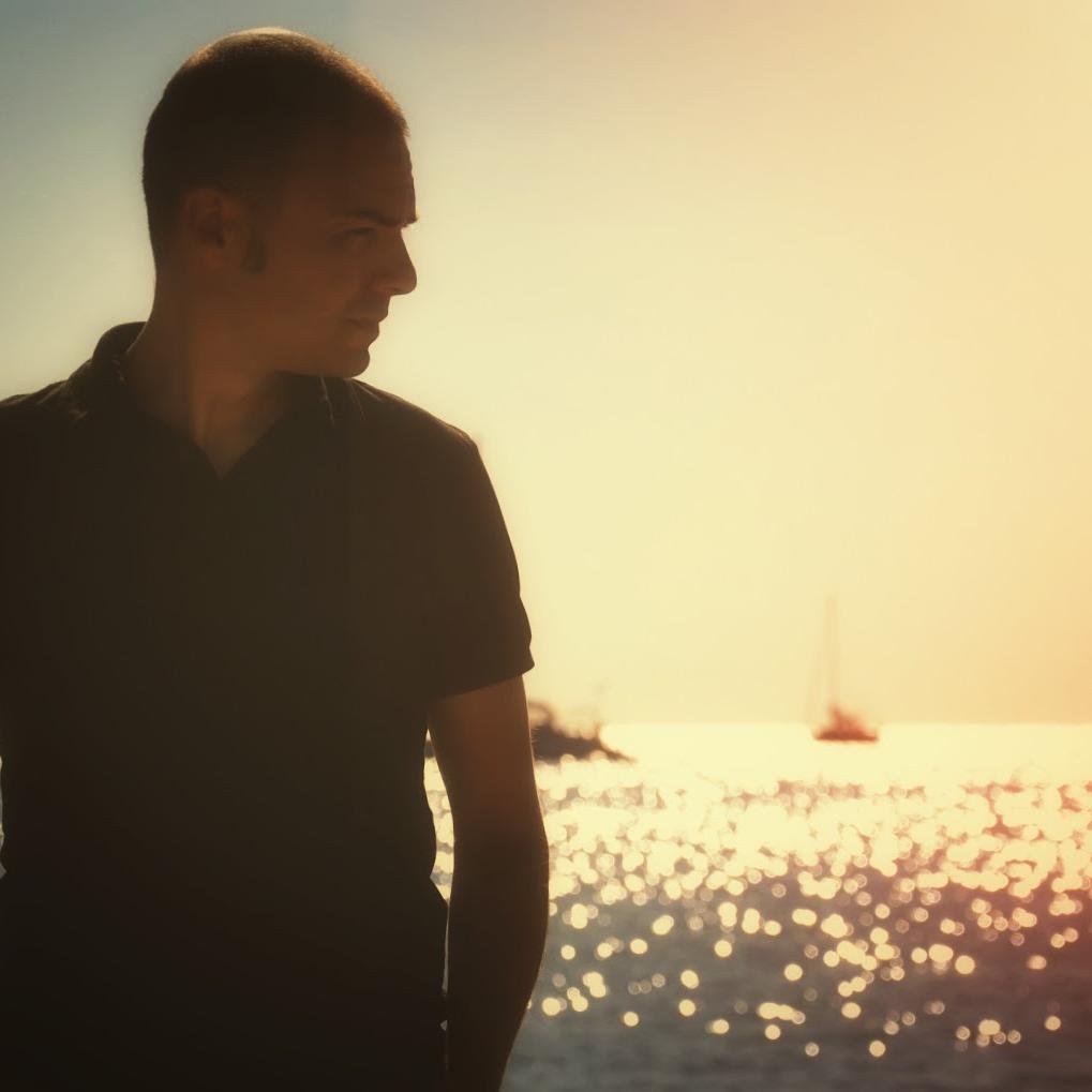 Ambient/Electronica /Shoegaze/Post Rock project of Riccardo Spaggiari