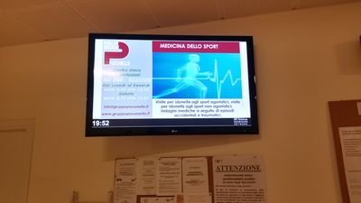 Consulenza e Soluzioni Digital Signage per terzo settore, studi professionali medicina di gruppo / ambulatori medici.