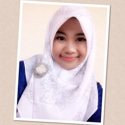 Chan Girl at International Class Program of Biology 2010 . ATTITUDE make your life 100%