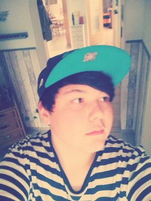 My name : Dustin K. My age : 14 My Sport : American Football My hobbies are : Play Football and look YT videos