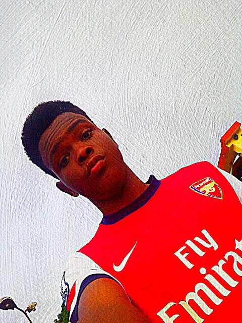 #composed,harmonious,and collected#just a niGGur who Lo̶̲̥̅̊♡̨̐ξs music##♥