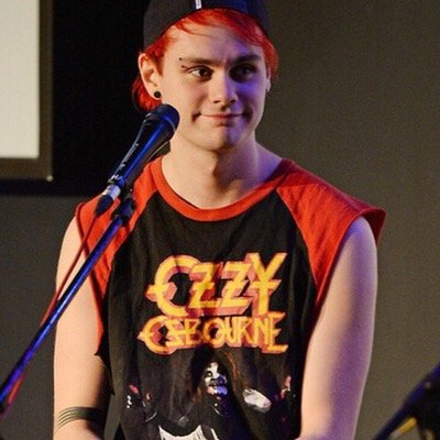 • bands and stuff • 5SOS // the nbhd // paramore //alltimelow // PTV // stereokicks // the1975 //sleepingwithsirens // fifthharmony // OTY