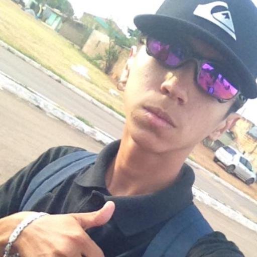 Enquanto só minha mãe quiser meu bem, vou vim de forma arrogante buscar às de 100♬