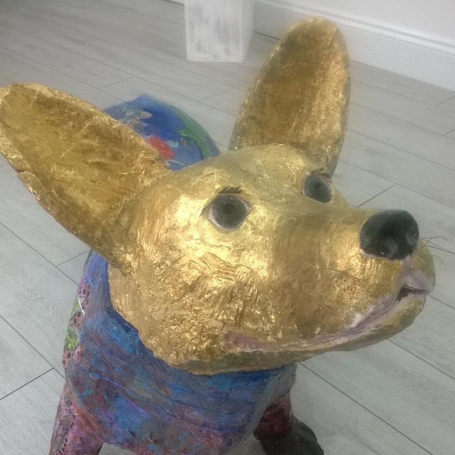 fierce_epiphany's profile picture. My name is Fierce, and I live in the rather fabulous and eccentric Epiphany Gallery in Wakefield.