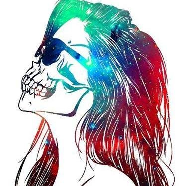 Aún no he escrito los versos más bonitos, ni se los he enviado a la única persona que de verdad se los merezca.