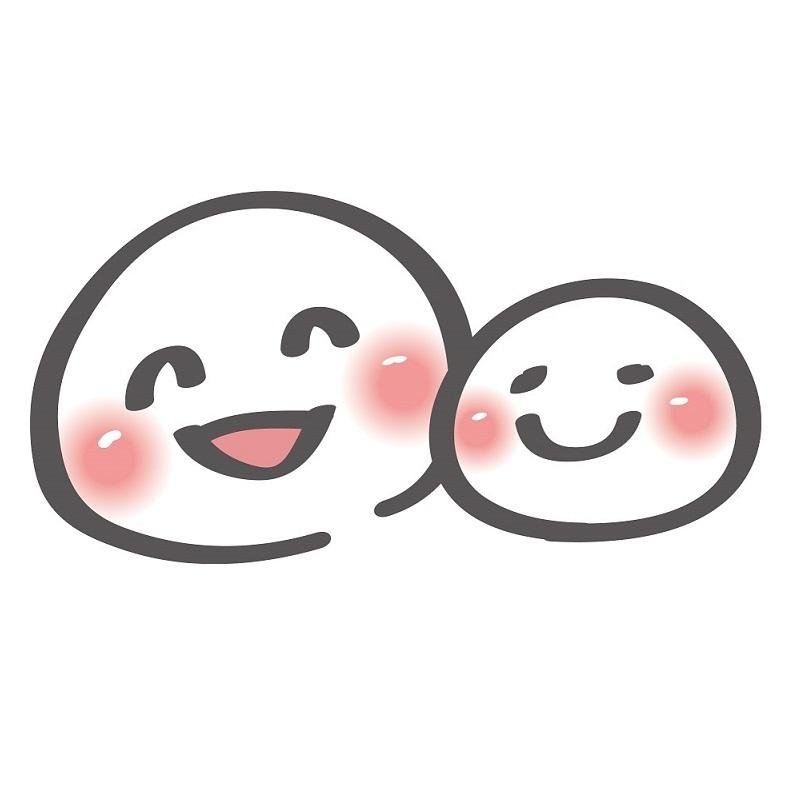笑顔というのは、その人の最も魅力的な表情です。毎日笑顔を浮かべることを意識していると、少しずつ魅力的な顔になっていきますよ。また、精神的にも笑顔というのは良いものです。笑顔になるだけでストレスは癒され、病も快方に向かいます。あなたもぜひ笑いましょう。そうして、より良い人生を送ってください。