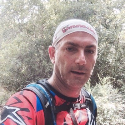 bdc, snowboard, mtb, windsurf, le mie passioni e le macchine da caffè e gli impianti di ristorazione  il mio lavoro. https://t.co/wKK5VEEa5j