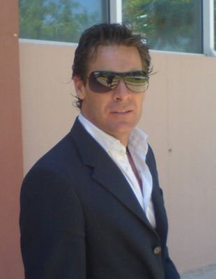 curromatola72's profile picture. 