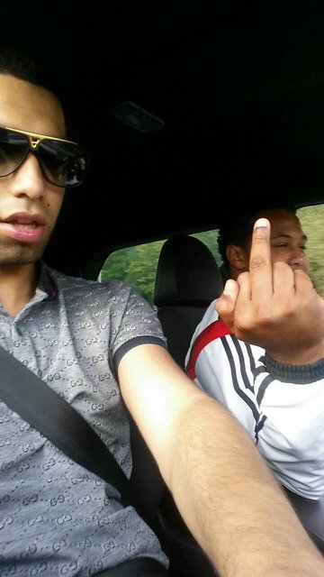 Evbuttowski's profile picture. Put that milion dollar pussy on me , make me rich !