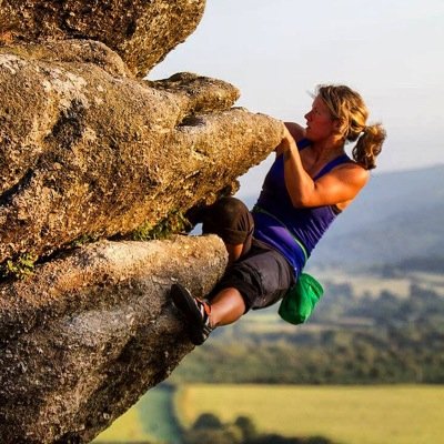 A talent strategist and headhunter for scale ups 🚀 I’m also a performance and culture consutlant | Climber 🧗‍♀️ | Adventurer 🌎 and Massive foodie 👩‍🍳
