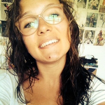 Valentine | 17yo | Grenoble 
Instagram : valentineptl
