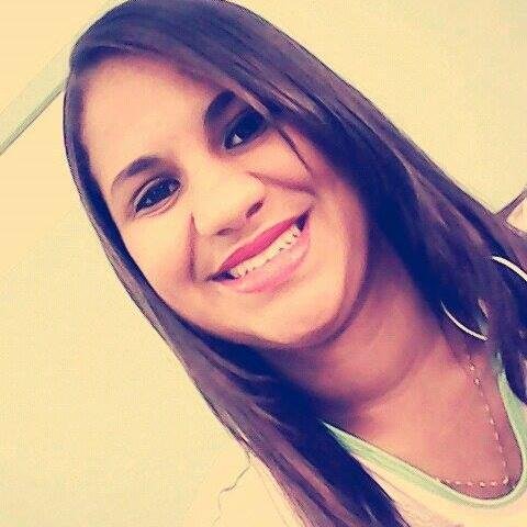 Ando devagar porque já tive pressa ..
E levo esse sorriso porque já chorei demais (8' ♫♪