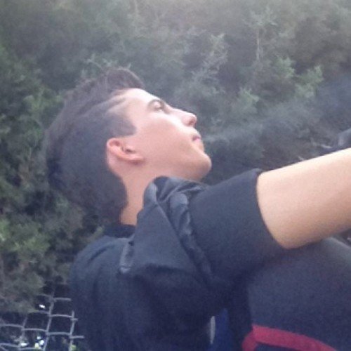 dylanpnz's profile picture. 