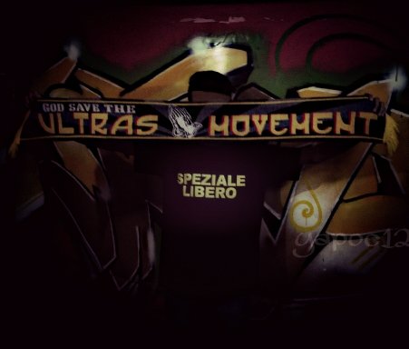 yapoC12's profile picture. Aku Lebih Baik Di Benci Sebagai Diriku Sendiri , Daripada Jadi Munafik Untuk Di Sukai Orang Lain    — Kurt Cobain —