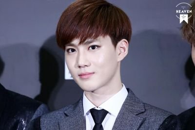ซูโฮ~ ไม่มีค่าเทอม ใช่ชุดม.ปลายมาหาพี่สิครับ #EXO12 #EXOL