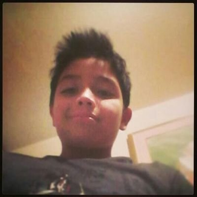 Quiero ser futbolista o taekwondista ( Son mis deportes favoritos ) Me gustan MUCHO los carros, los rapidos