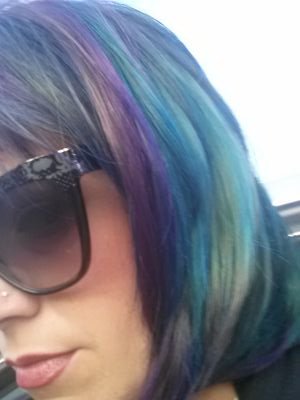 ReyoldsTina's profile picture. Independent Hairstylist & Colorist 
20 years in beauty industry


Go like my facebook page link below
