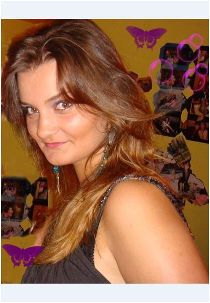 Andradutza29's profile picture. 